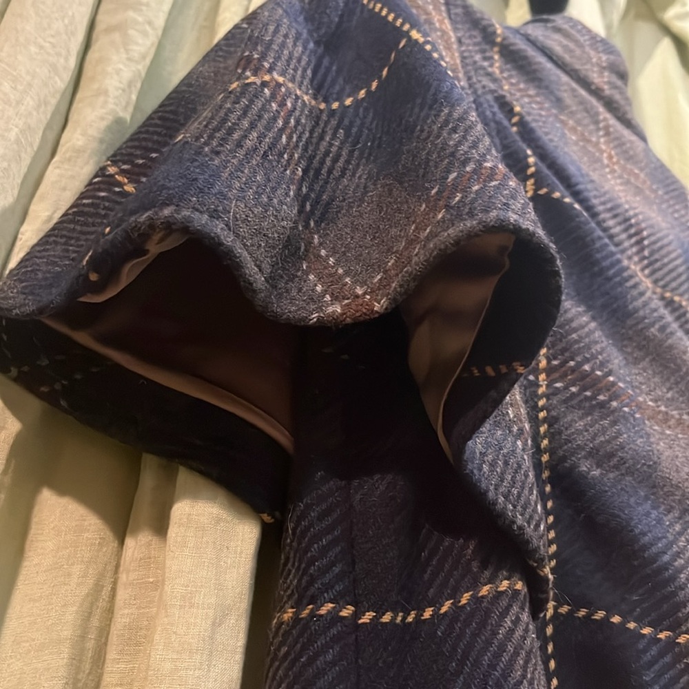 Jacket - Picture 7 of 9